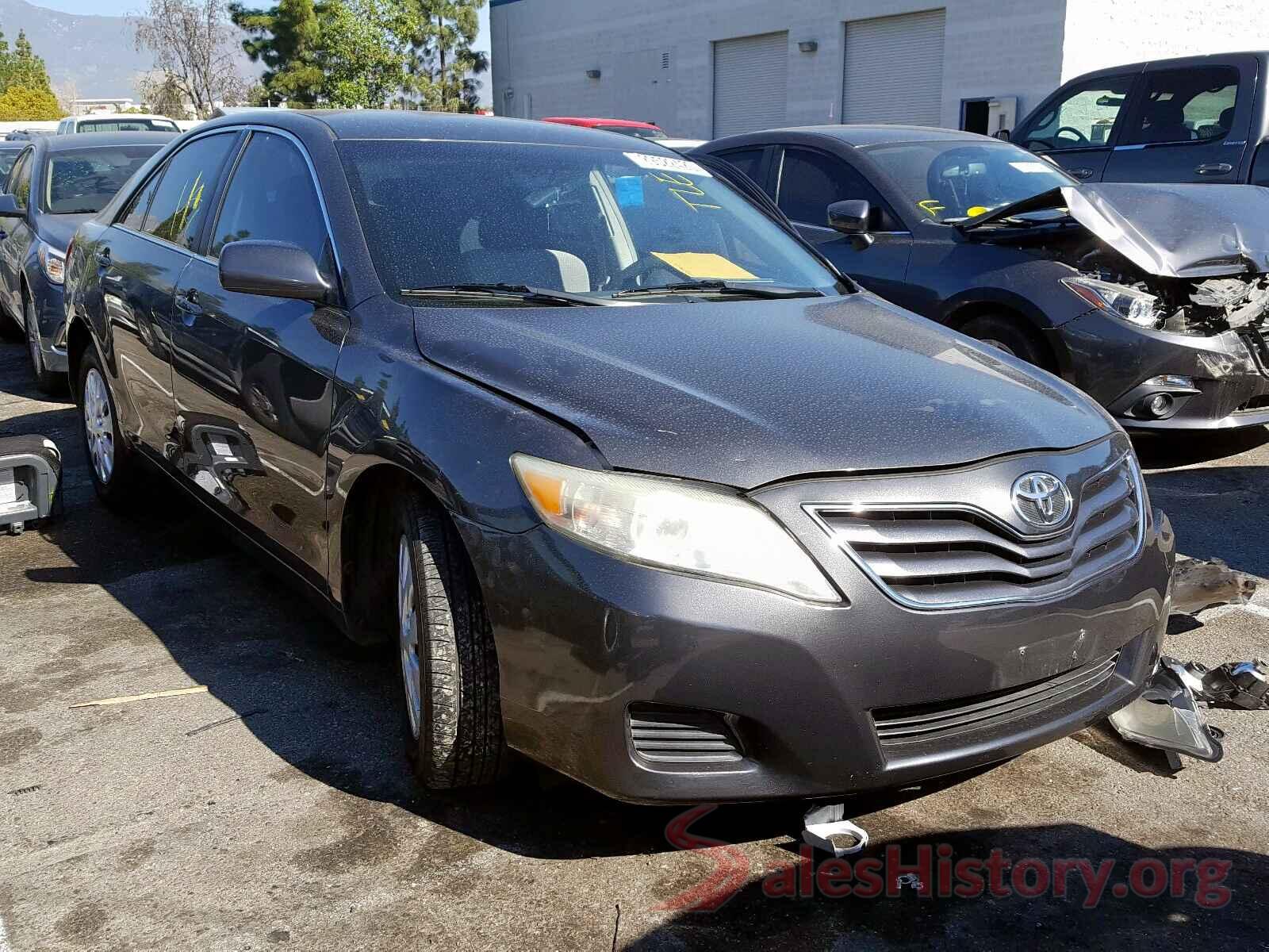 4T1BF1FK4HU721072 2011 TOYOTA CAMRY