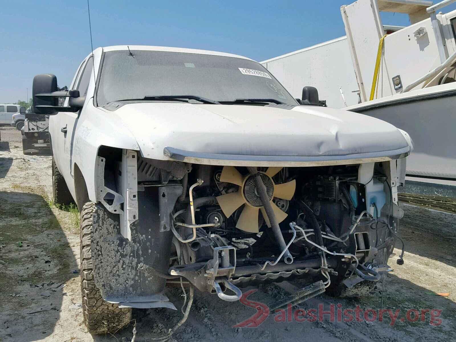 5NPD84LF8KH437669 2011 CHEVROLET SILVERADO