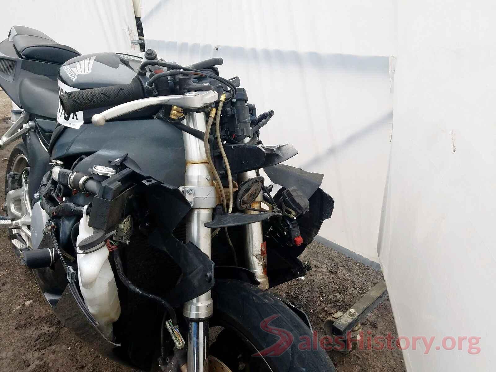 5XXGT4L31JG237017 2004 HONDA CBR CYCLE