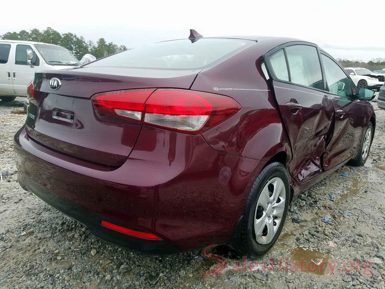 5YFBURHE1HP693194 2018 KIA FORTE