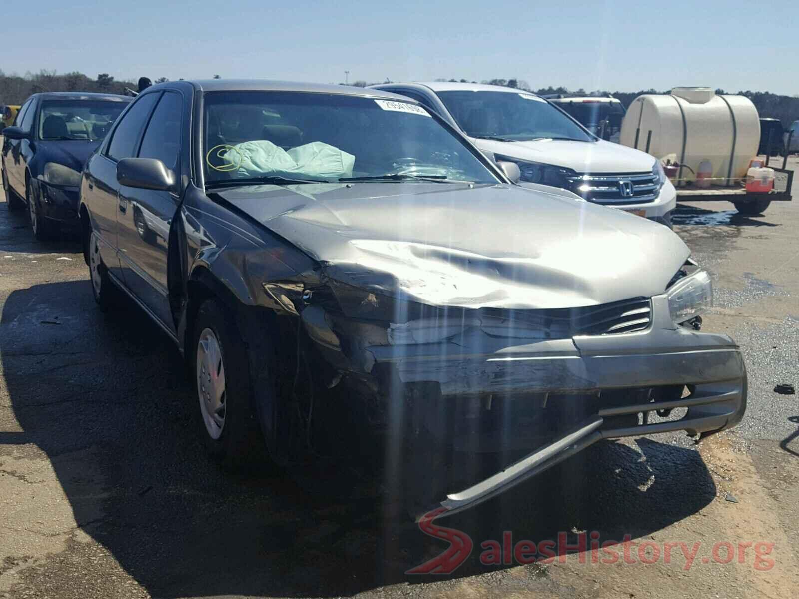 3VWCB7BU3LM026560 1998 TOYOTA CAMRY