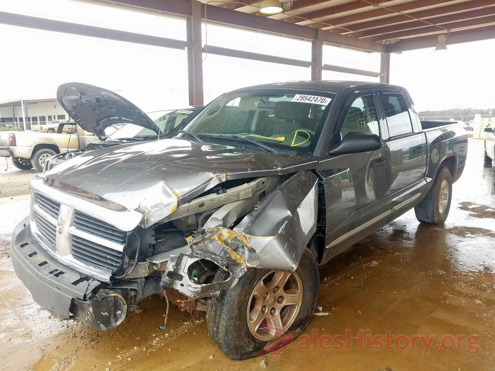 5NPE24AFXJH674493 2005 DODGE DAKOTA