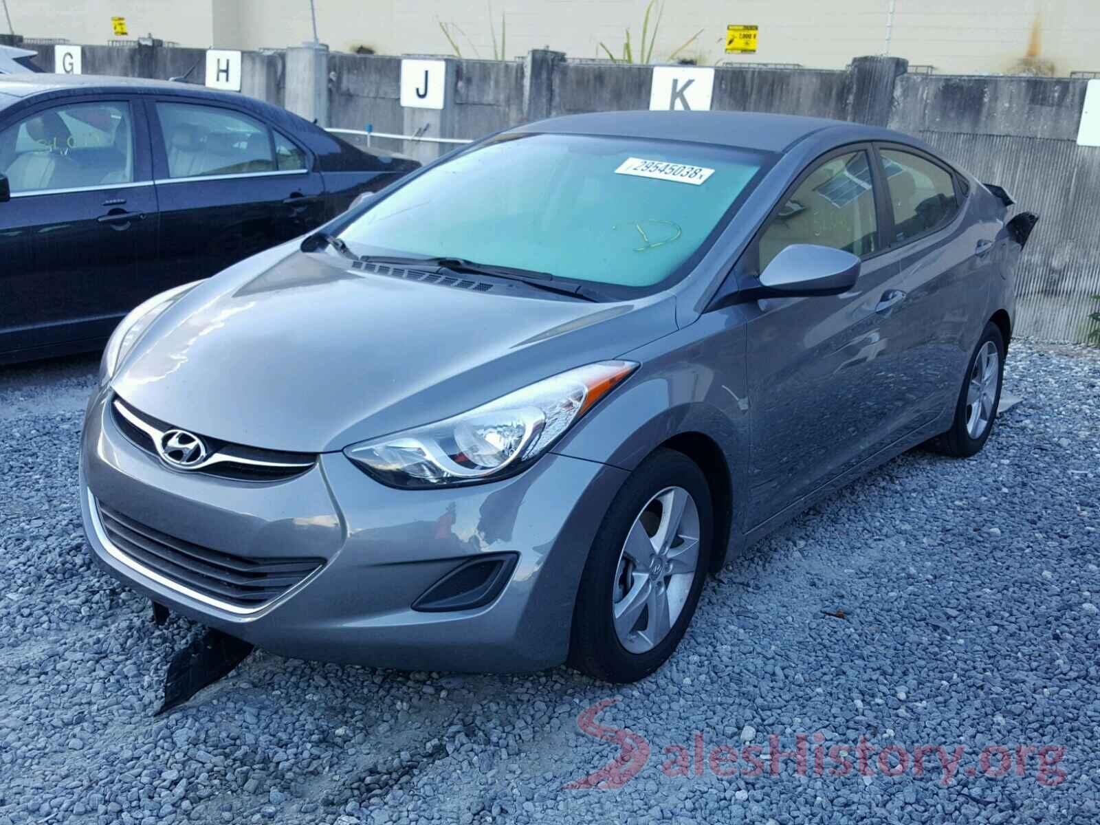 3N1AB7AP8GY322181 2013 HYUNDAI ELANTRA