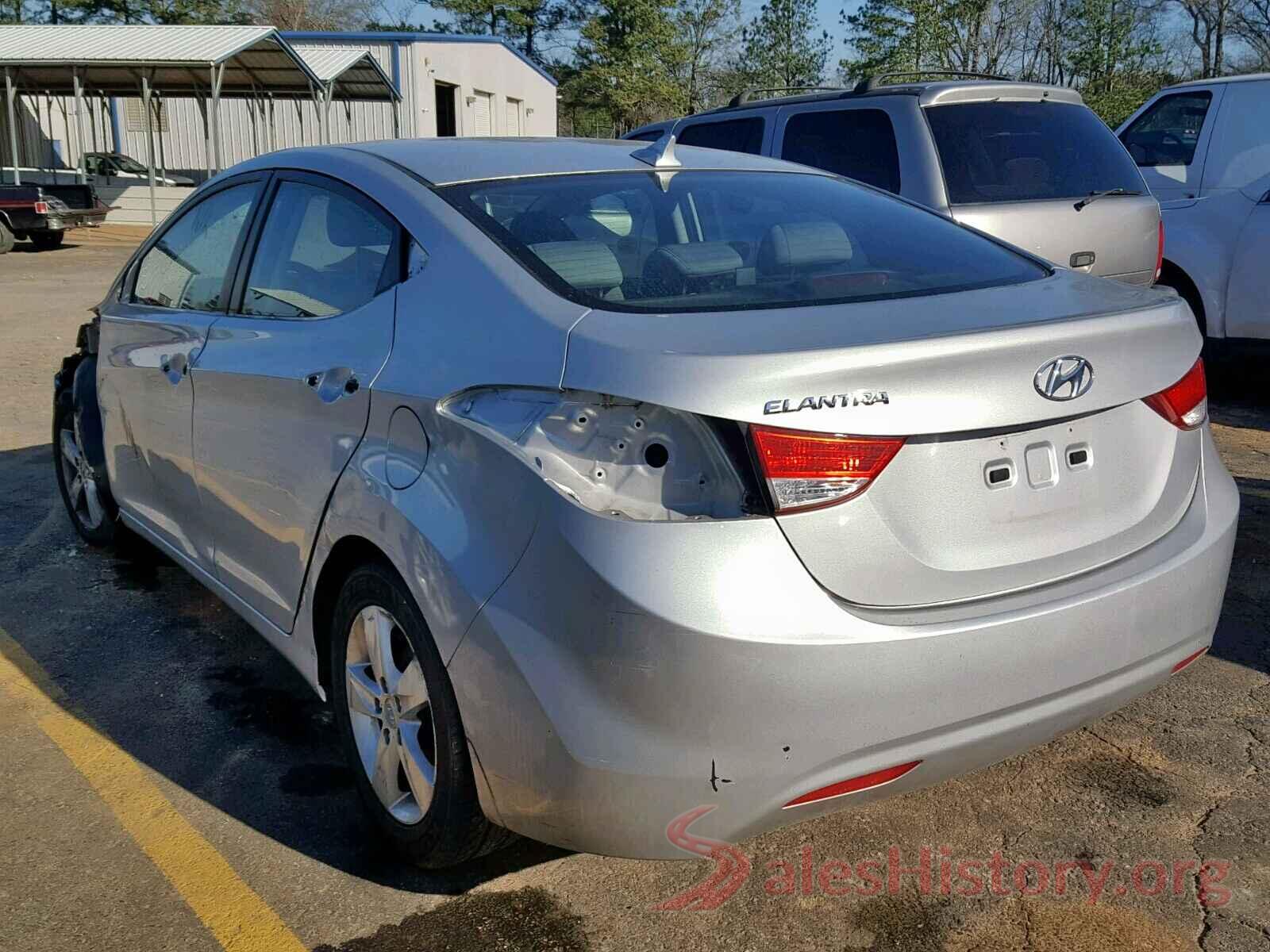 5NPD84LF8LH549440 2013 HYUNDAI ELANTRA