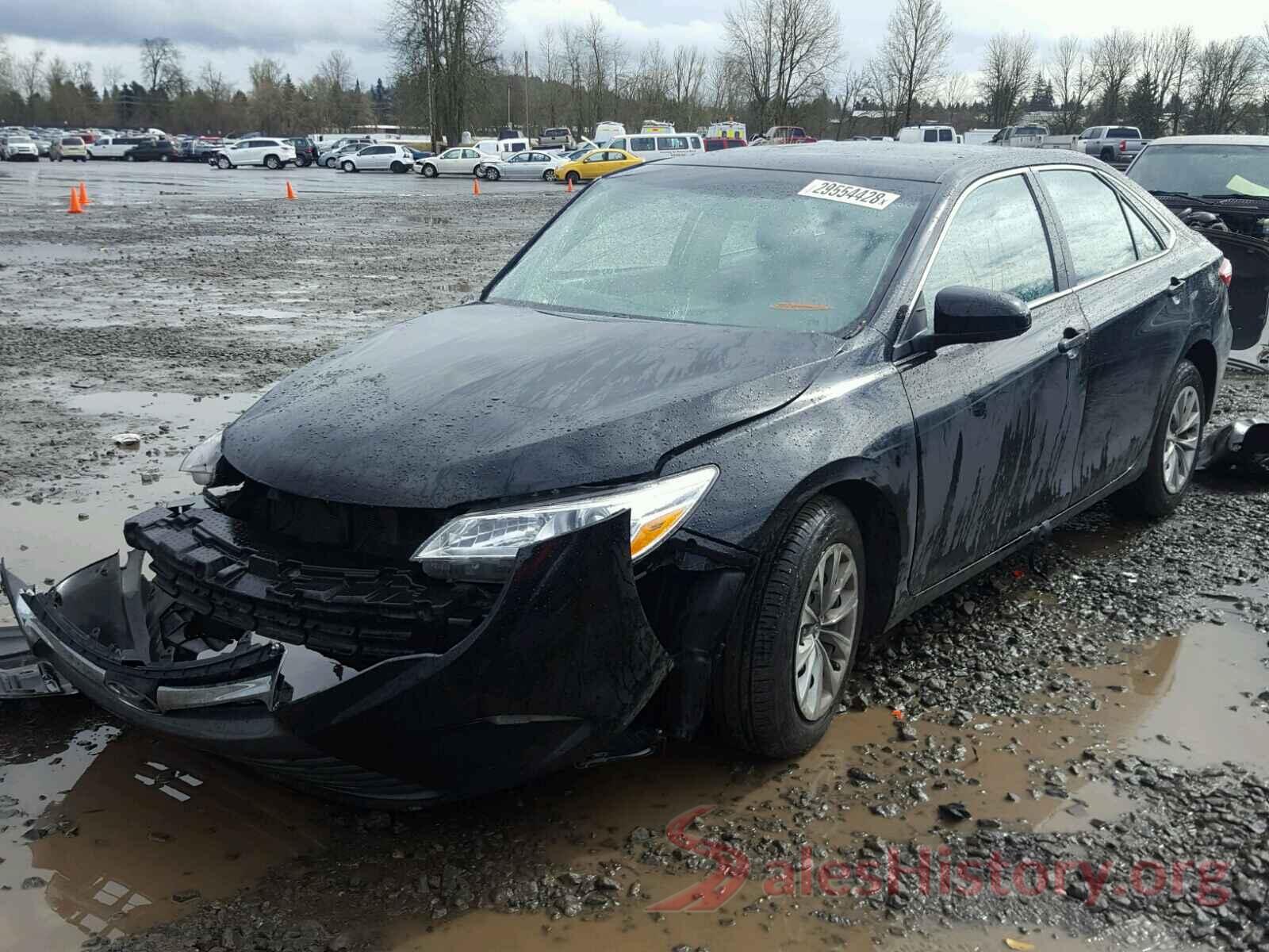 YV4A22PL2G1025672 2015 TOYOTA CAMRY