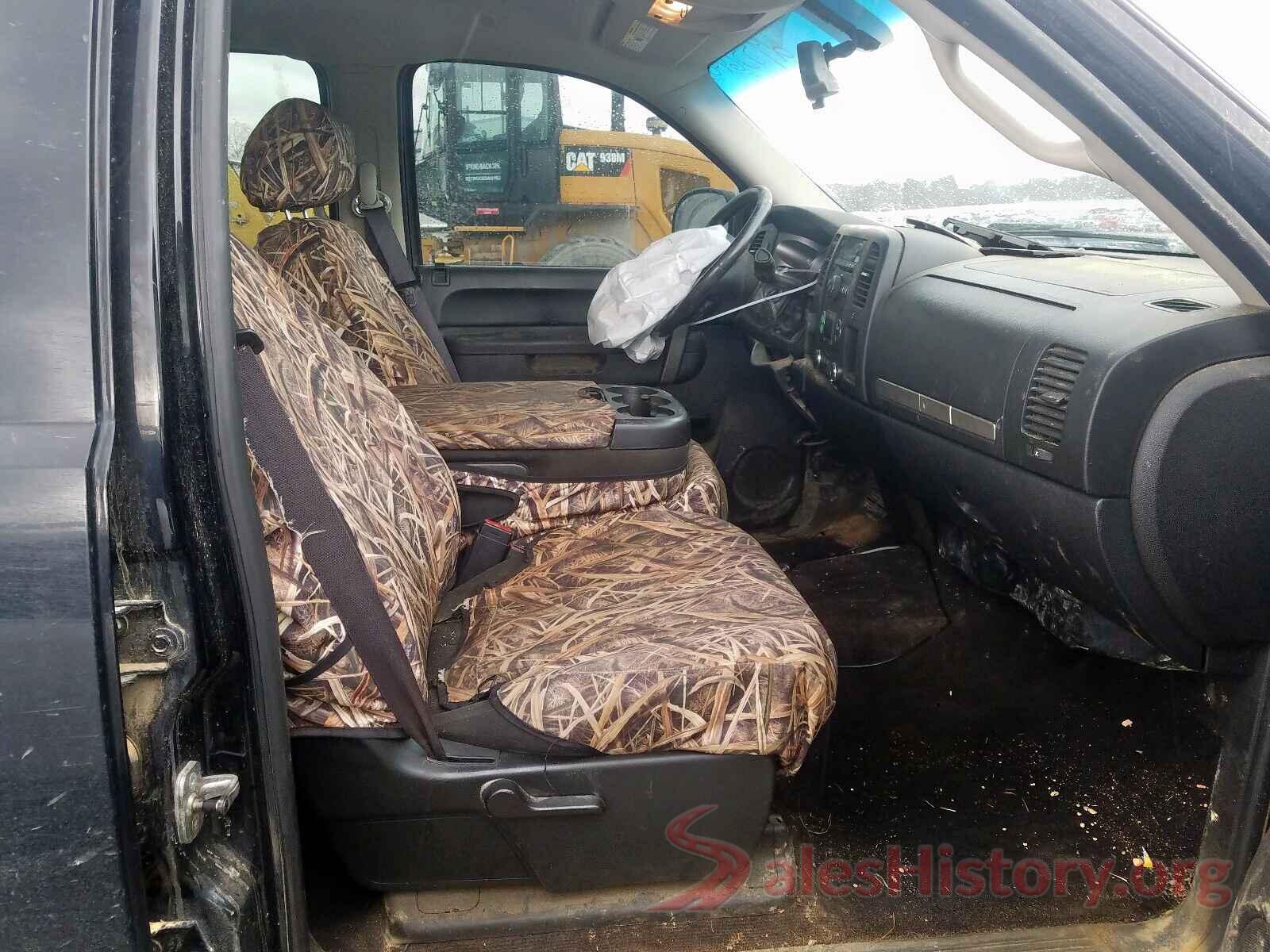 5XXGV4L20JG245546 2011 CHEVROLET SILVERADO