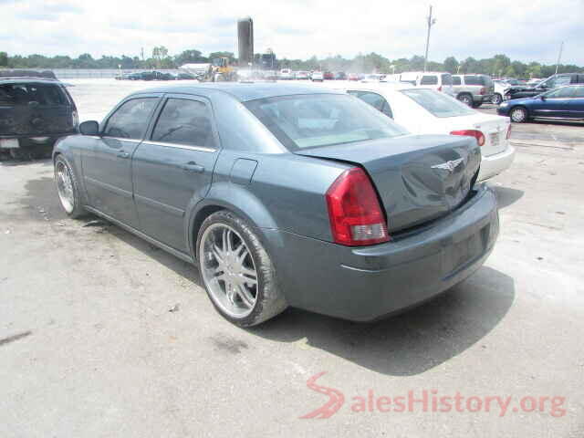 5XXGU4L32JG228565 2005 CHRYSLER 300