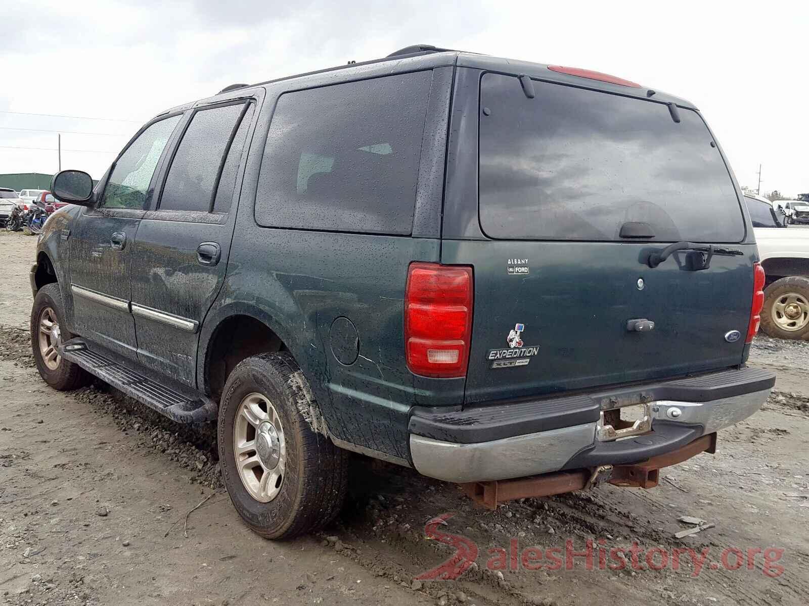 3N6CM0KN0HK694121 2001 FORD EXPEDITION