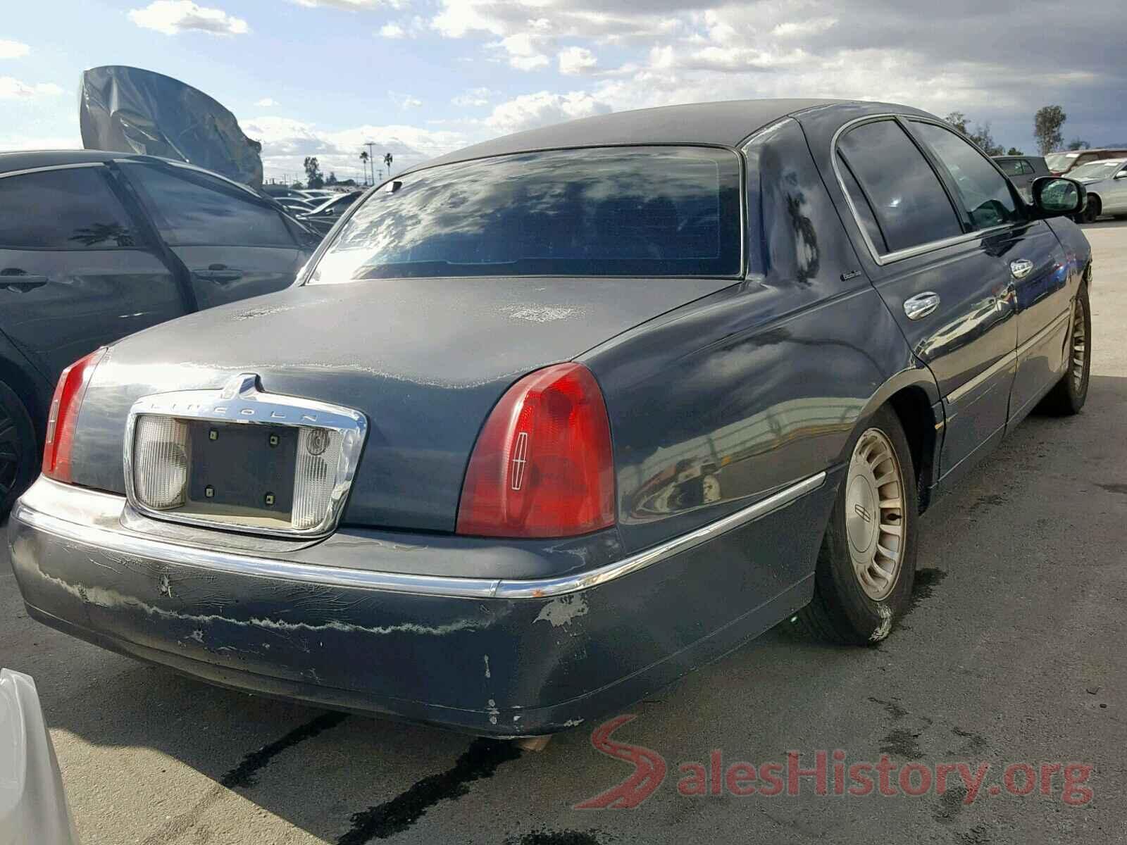 5TDGZRBH0LS016289 1999 LINCOLN TOWNCAR