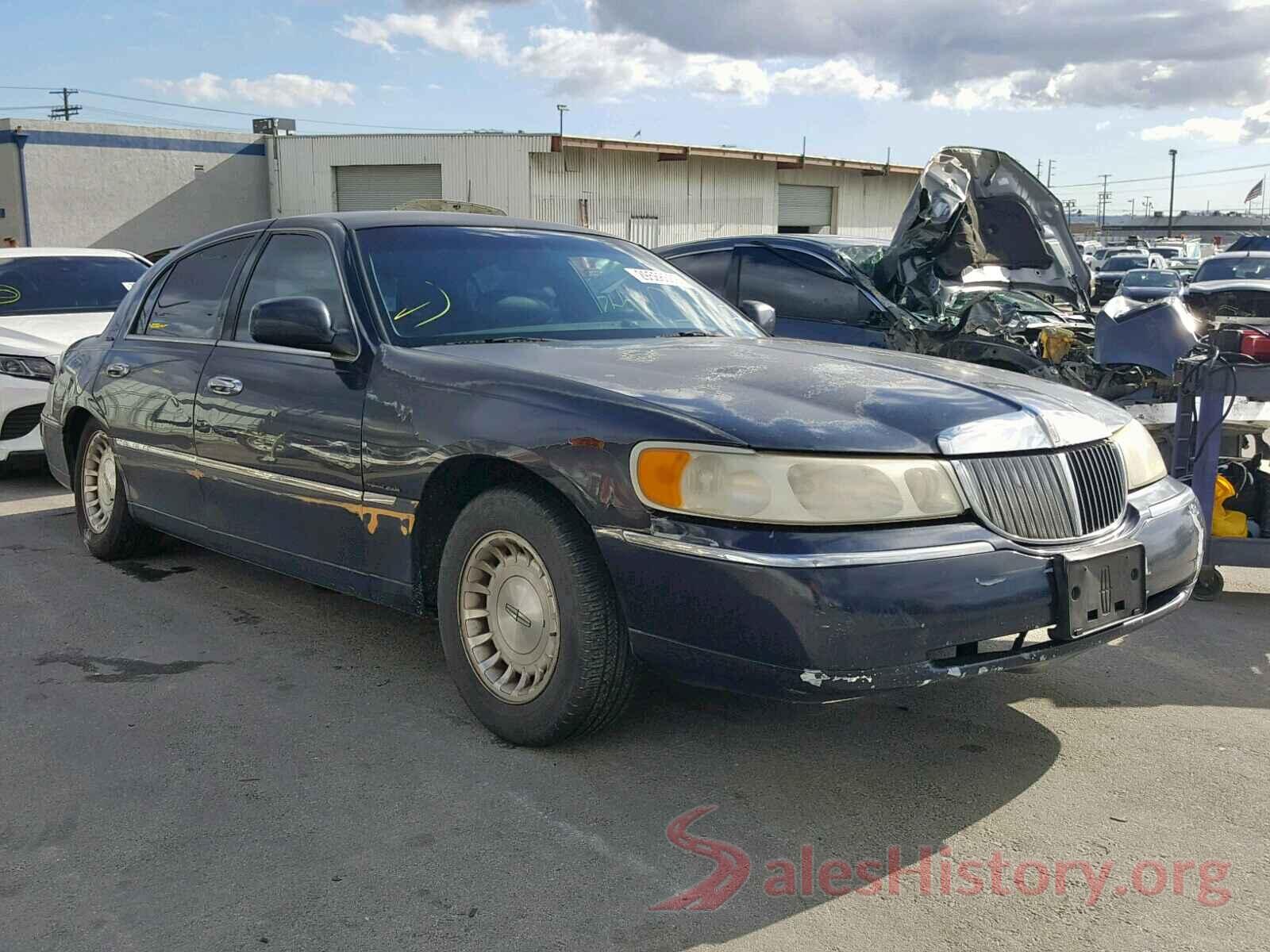 5TDGZRBH0LS016289 1999 LINCOLN TOWNCAR