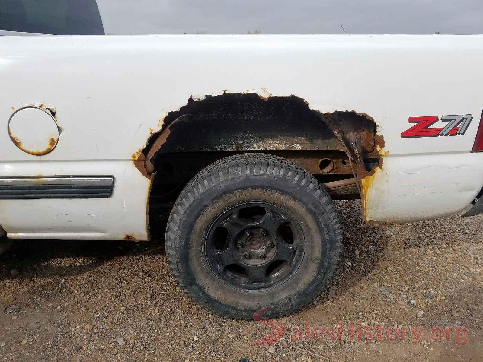 2HKRM4H49GH639761 1999 CHEVROLET SILVERADO