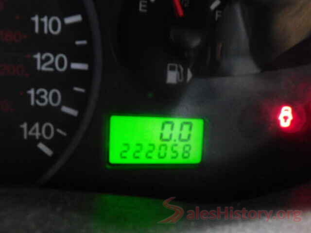 5XYPH4A55JG408739 2005 FORD FOCUS