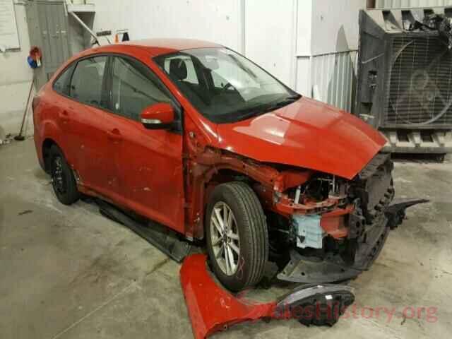 KNDPMCAC7J7385725 2015 FORD FOCUS