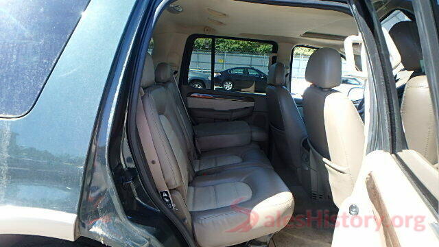 3KPFK4A78JE238341 2003 FORD EXPLORER