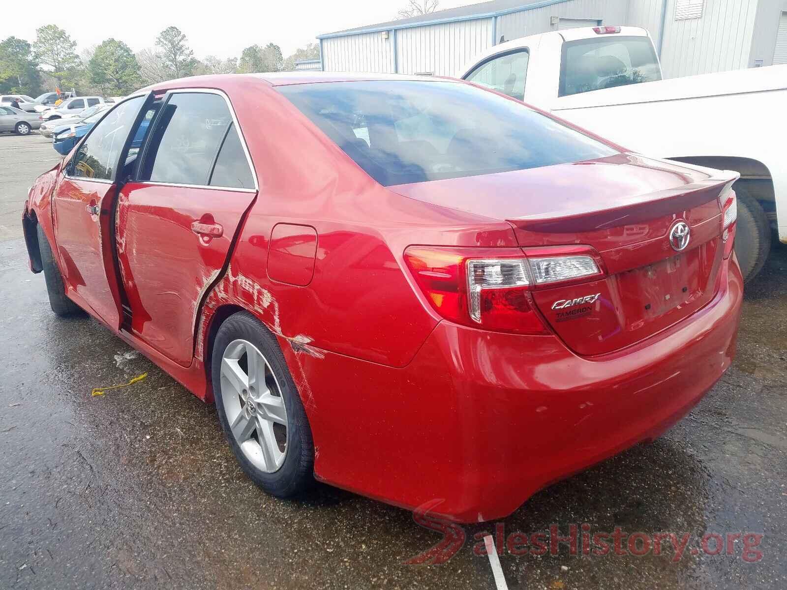 4T1BF1FK6HU724667 2014 TOYOTA CAMRY