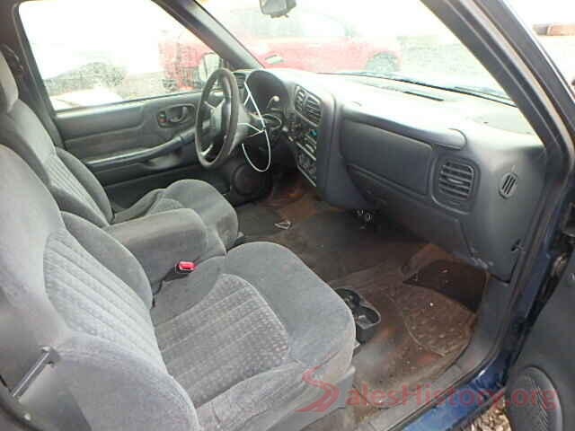 KMHDH4AE7GU584441 1999 CHEVROLET S10