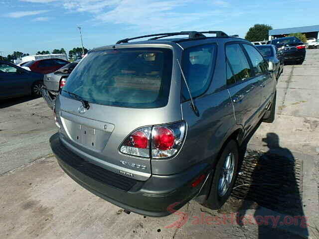 3MYDLBYV1HY165630 2002 LEXUS RX300