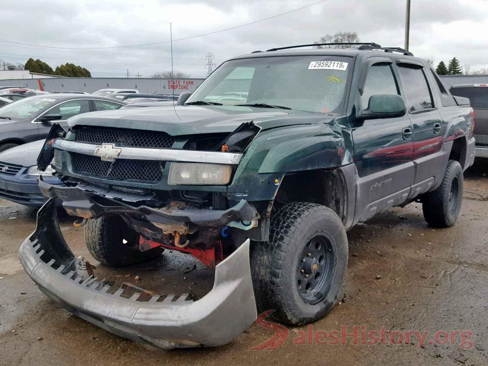 2T3W1RFV8KC004182 2003 CHEVROLET AVALANCHE