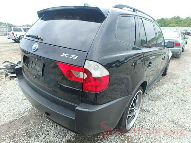 1N4AL3AP6HN355932 2004 BMW X3