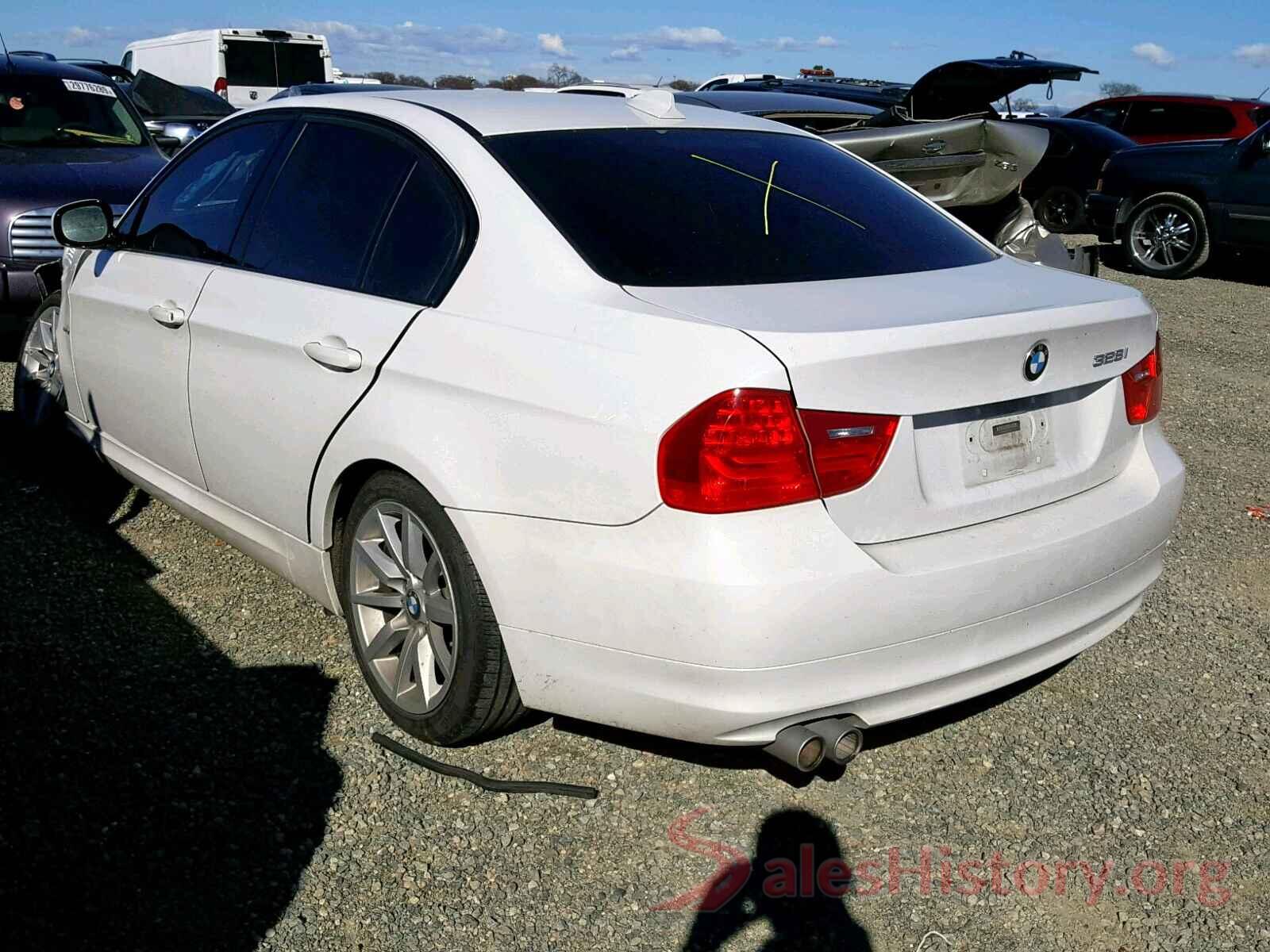 1C4PJMLB1KD257602 2011 BMW 3 SERIES