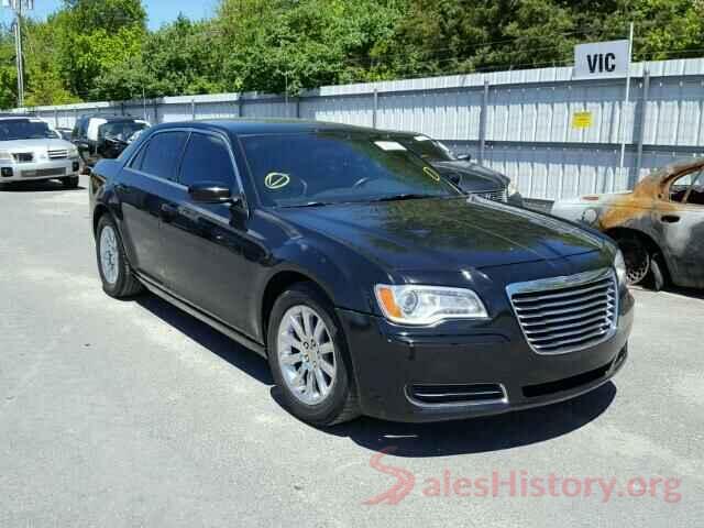 1HGCR2F33GA049960 2014 CHRYSLER 300