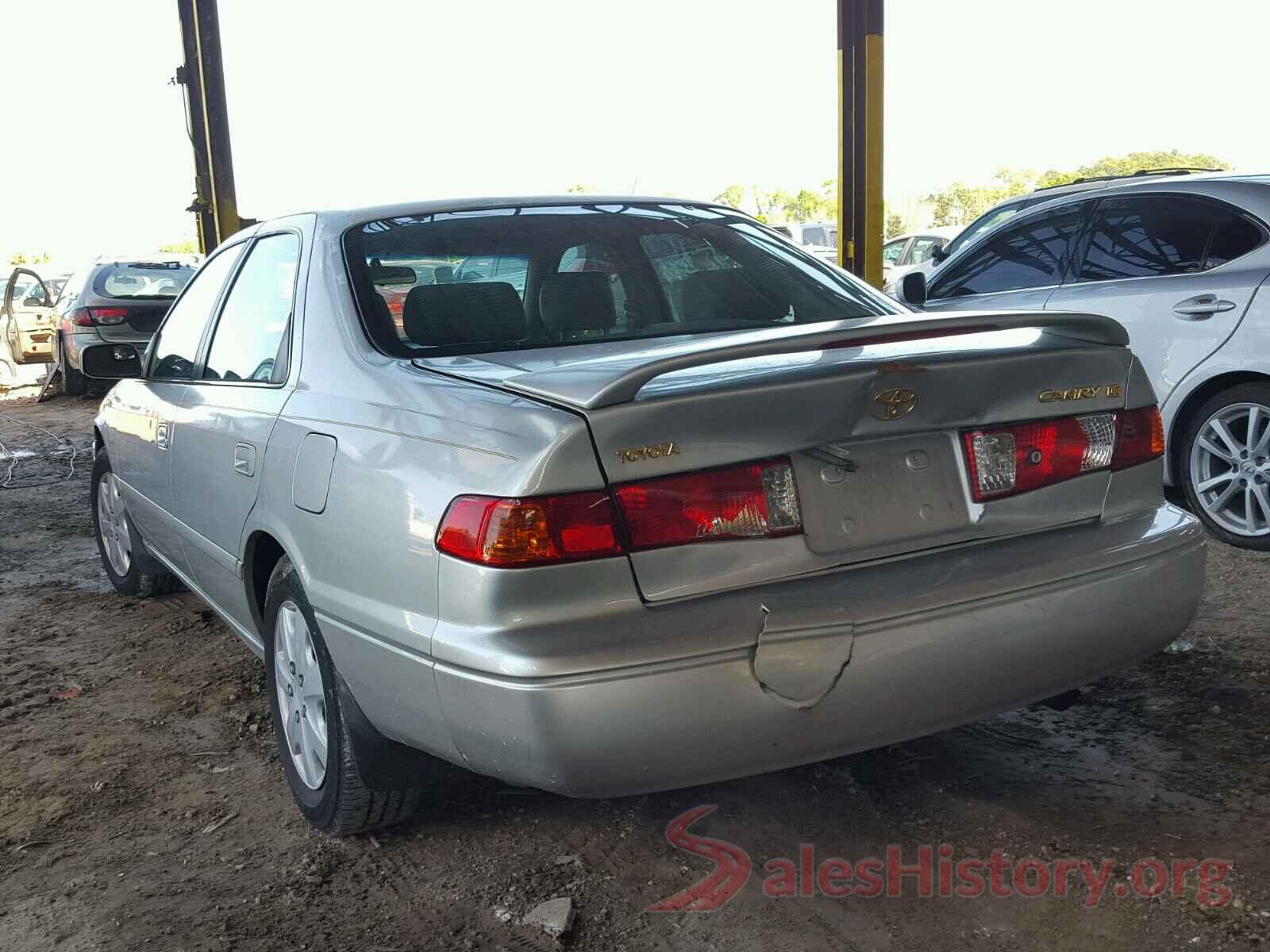 5TDXK3DC4GS724098 2000 TOYOTA CAMRY