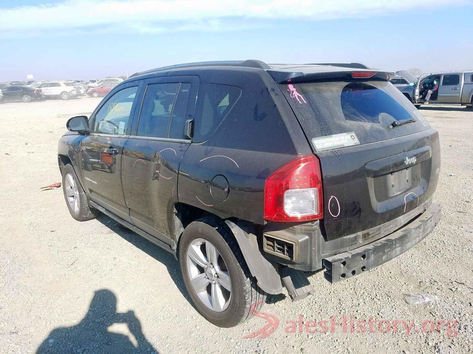 1C4RJFJG8JC136055 2011 JEEP COMPASS