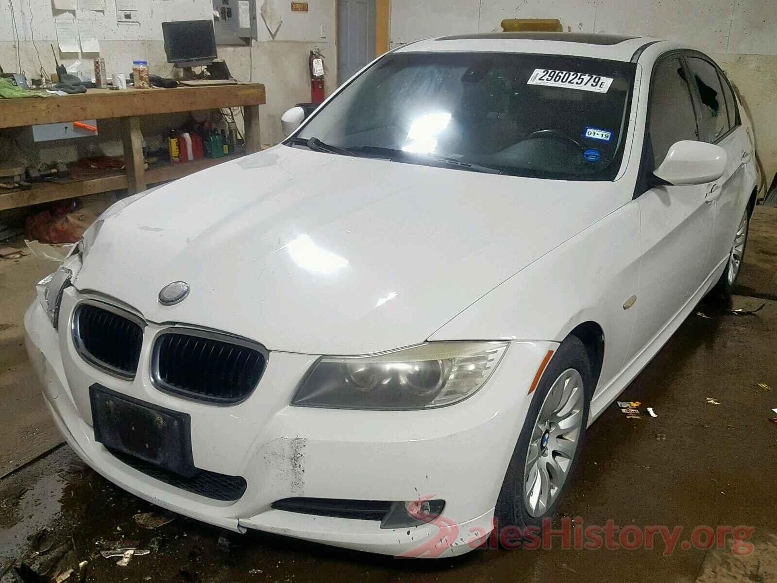 JN1BJ1CP0KW527009 2009 BMW 3 SERIES