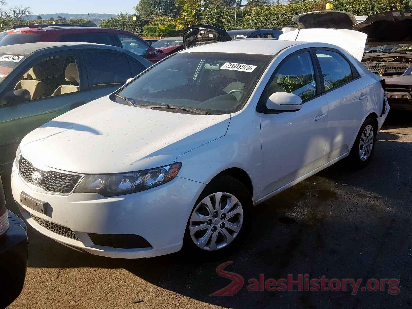 3N1AB7AP4JY260625 2013 KIA FORTE