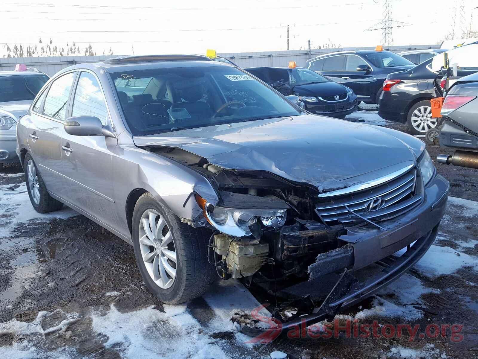 4S3BNAF66H3052061 2007 HYUNDAI AZERA