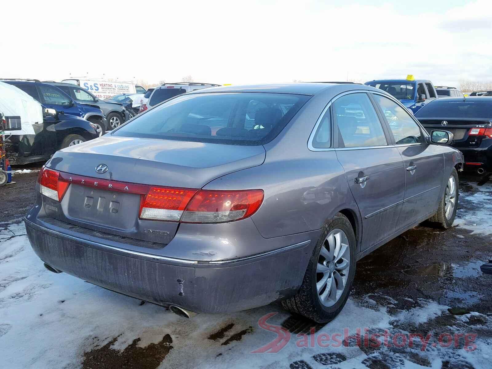 4S3BNAF66H3052061 2007 HYUNDAI AZERA