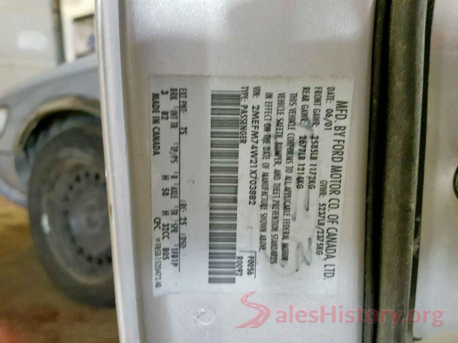 JA4AR3AU7LU010657 2001 MERCURY GRMARQUIS