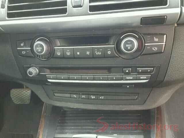 3KPA24AD3LE285120 2008 BMW X5