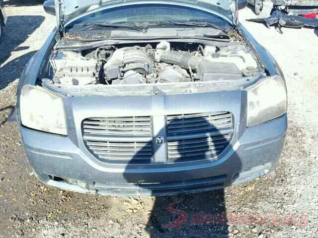 19XFC2F5XGE034318 2005 DODGE MAGNUM