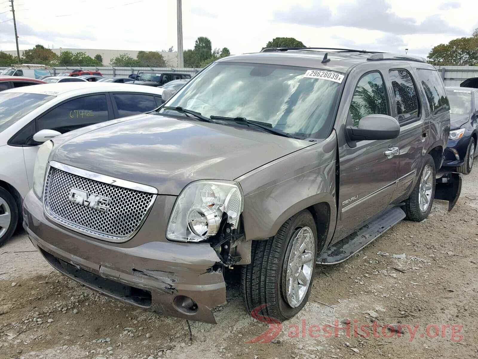 JA4AR3AU2HZ037890 2011 GMC YUKON DENA