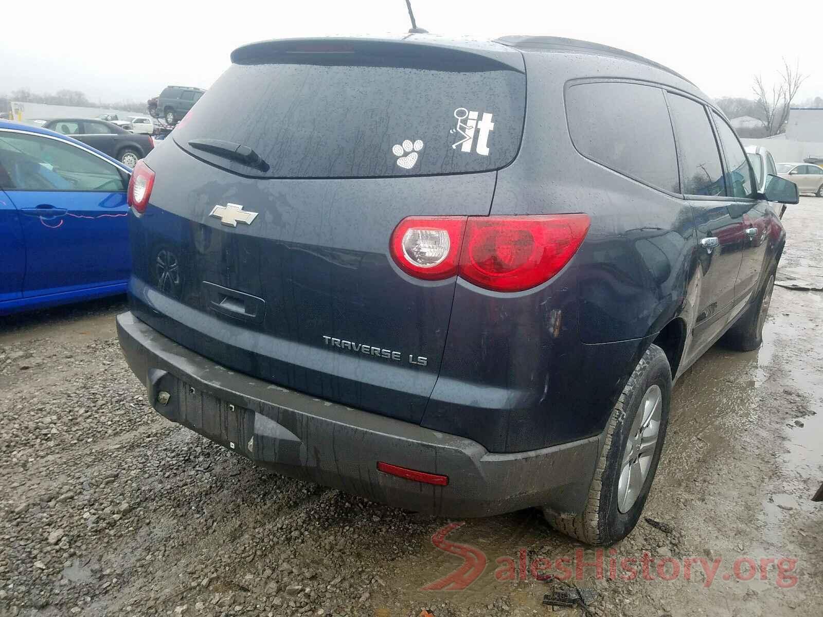 5NPE24AF7JH670868 2011 CHEVROLET TRAVERSE