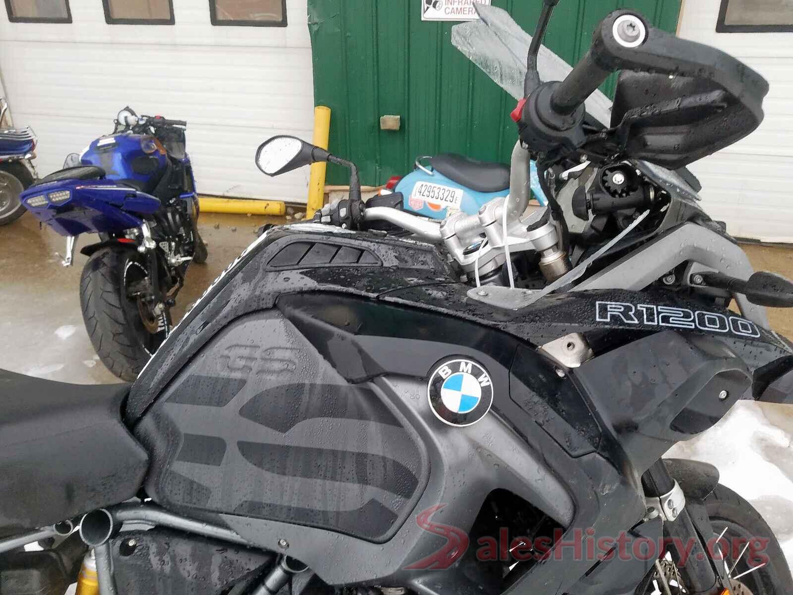 5NPLS4AG6MH004198 2017 BMW MOTORCYCLE