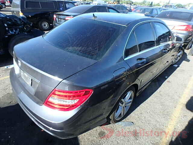 3TMCZ5ANXJM150058 2013 MERCEDES-BENZ C250