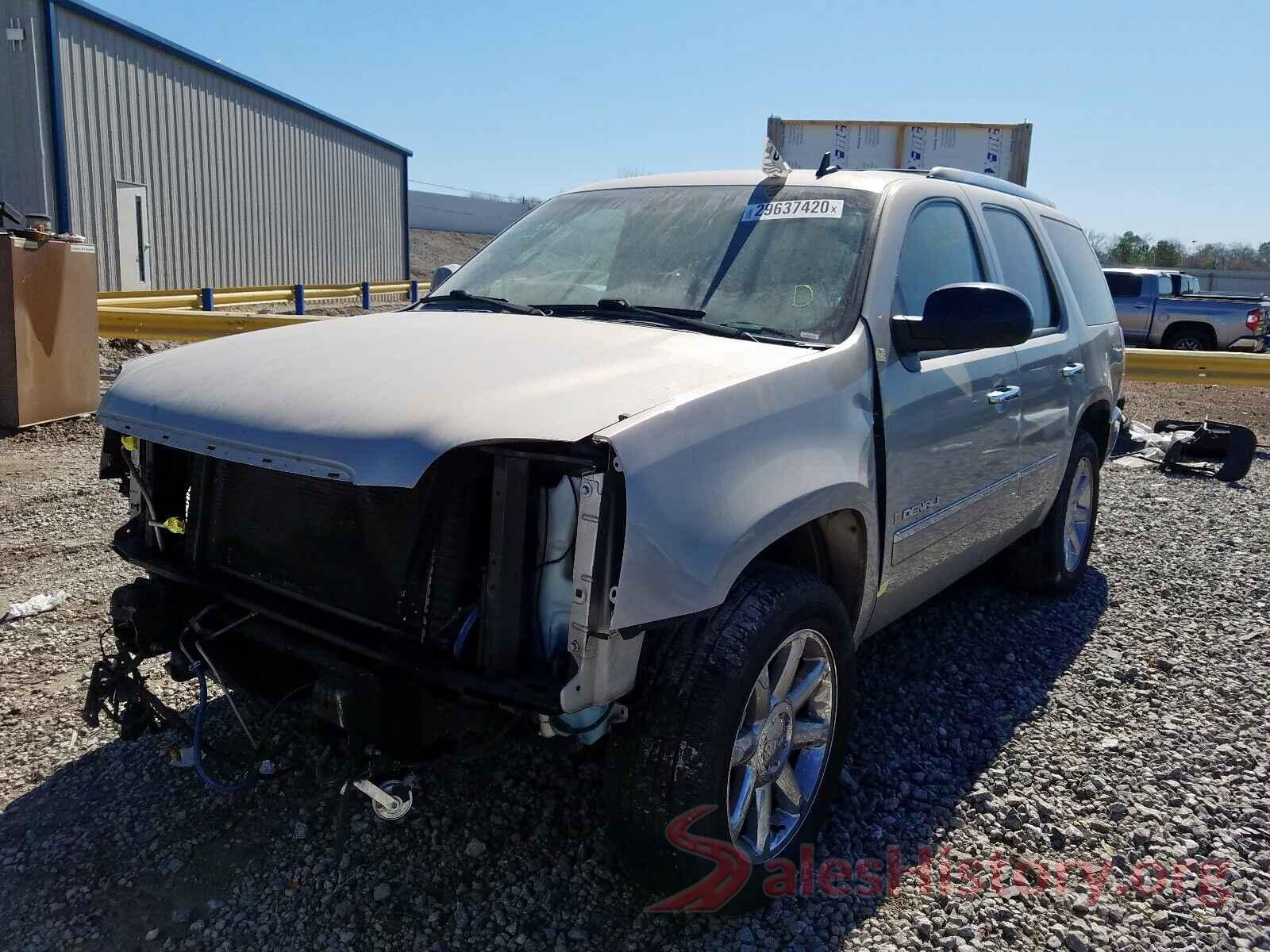 KM8J2CA47JU659863 2009 GMC YUKON