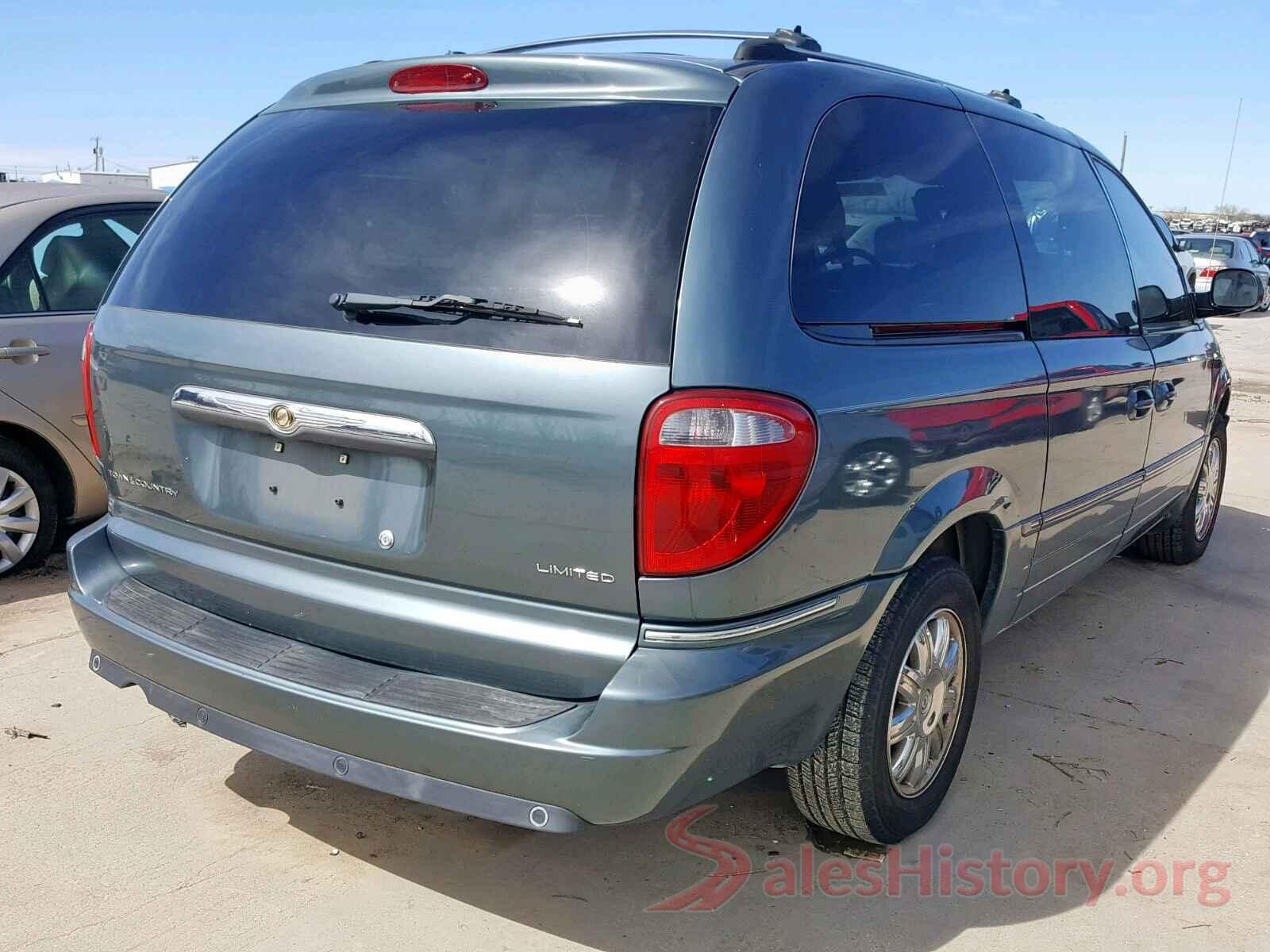 5BZAF0AA5JN852245 2005 CHRYSLER TOWN & COU