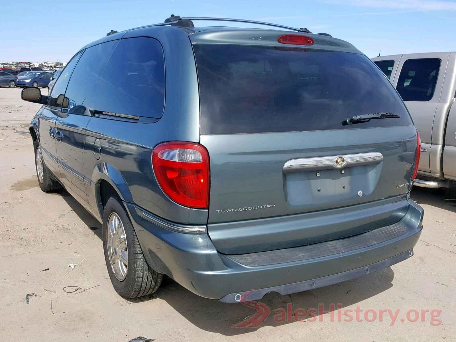 5BZAF0AA5JN852245 2005 CHRYSLER TOWN & COU