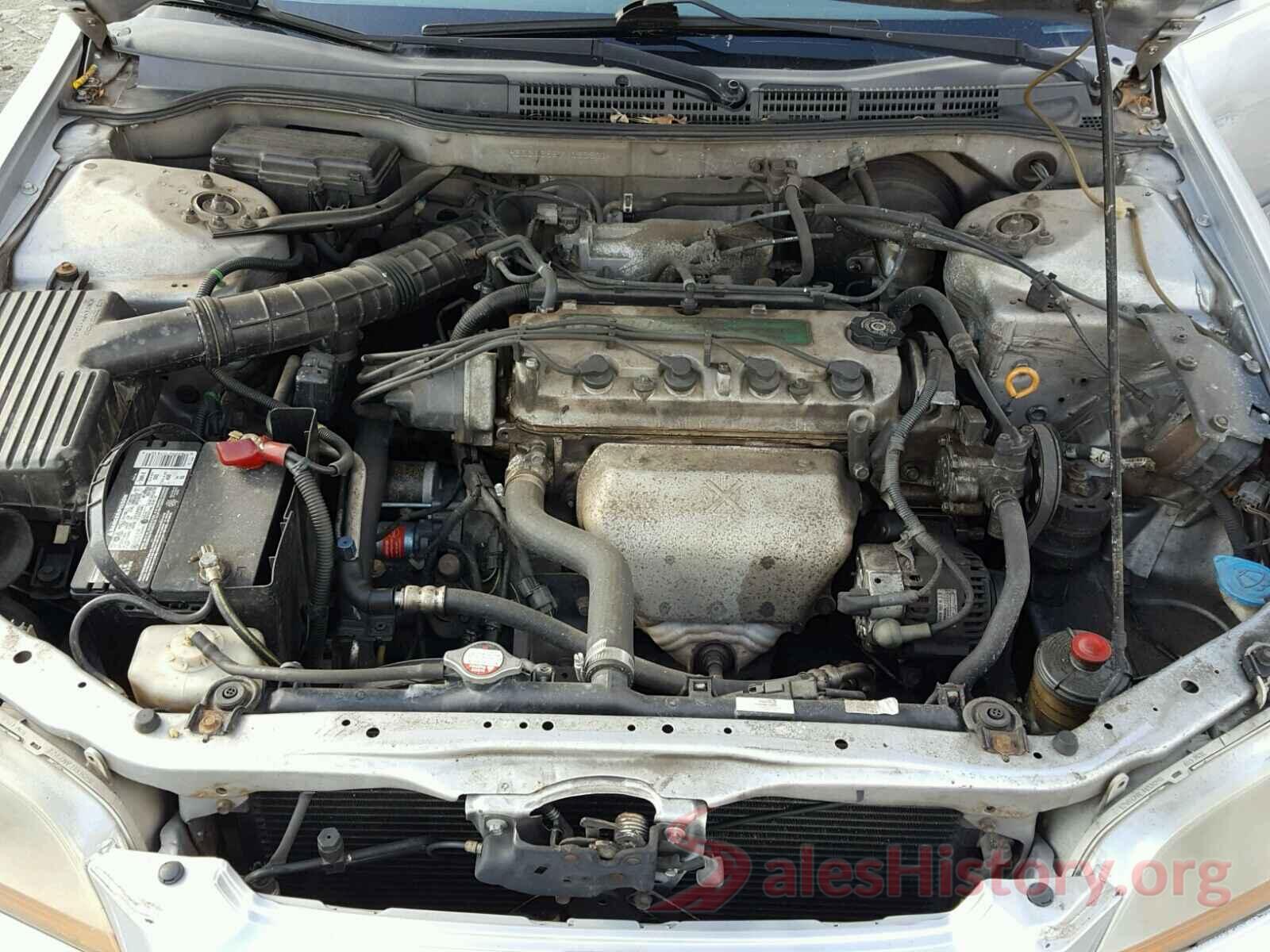 3TMCZ5AN6JM183557 2000 HONDA ACCORD