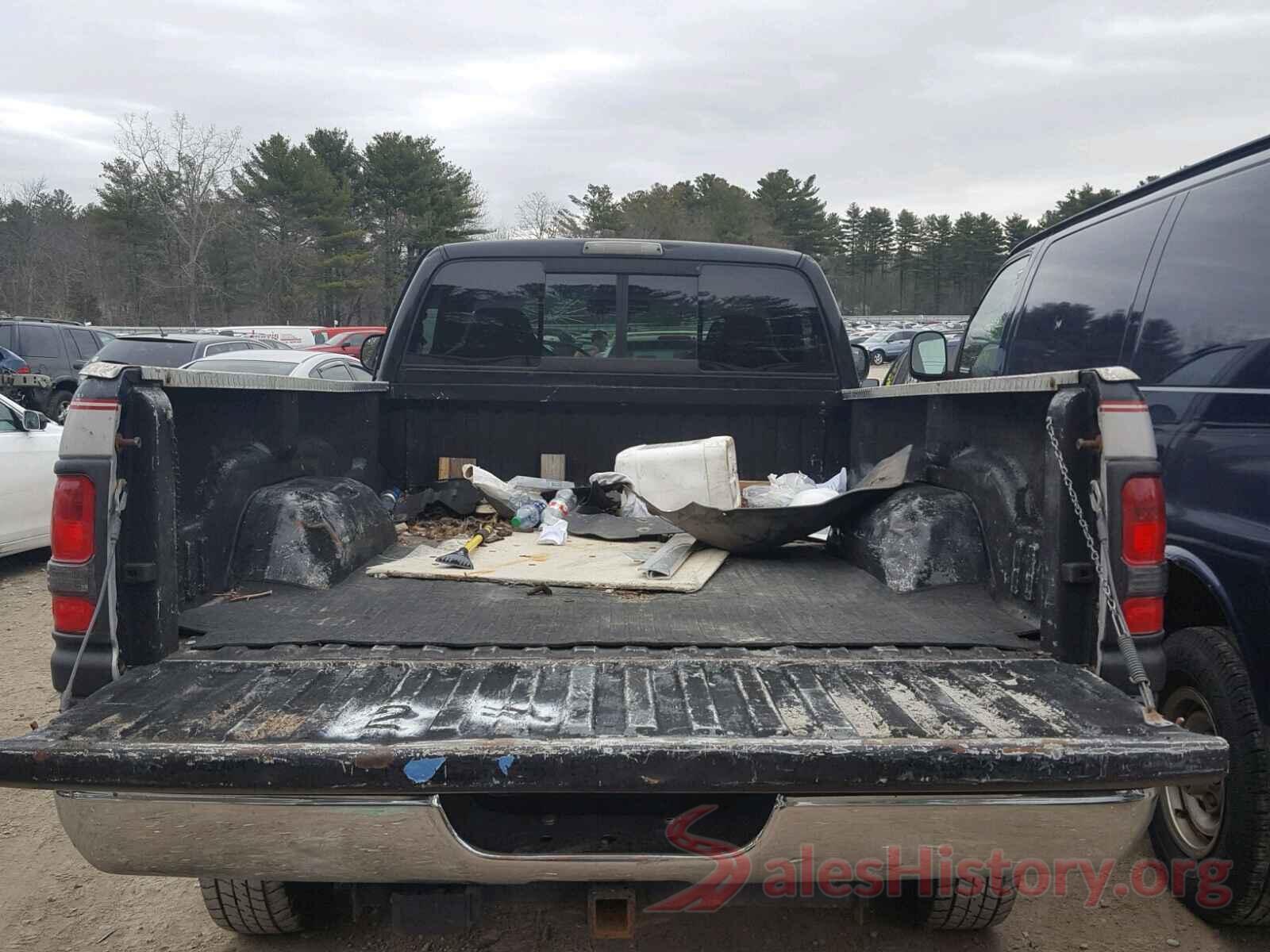 5N1DR2MN2JC645043 1998 DODGE RAM 2500