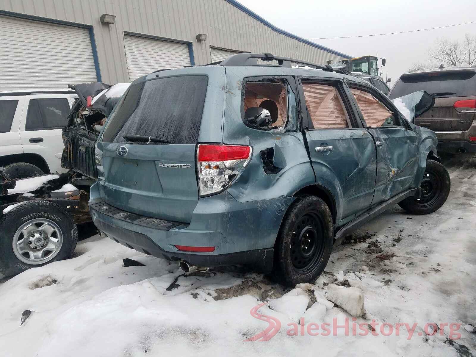 4T1B11HK8KU763912 2009 SUBARU FORESTER