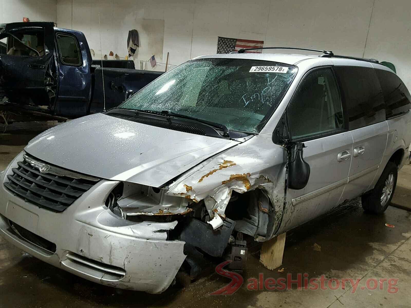 3VW167AJ7GM392546 2007 CHRYSLER MINIVAN