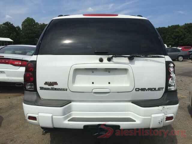 KMHC65LC7KU175402 2002 CHEVROLET TRAILBLAZE