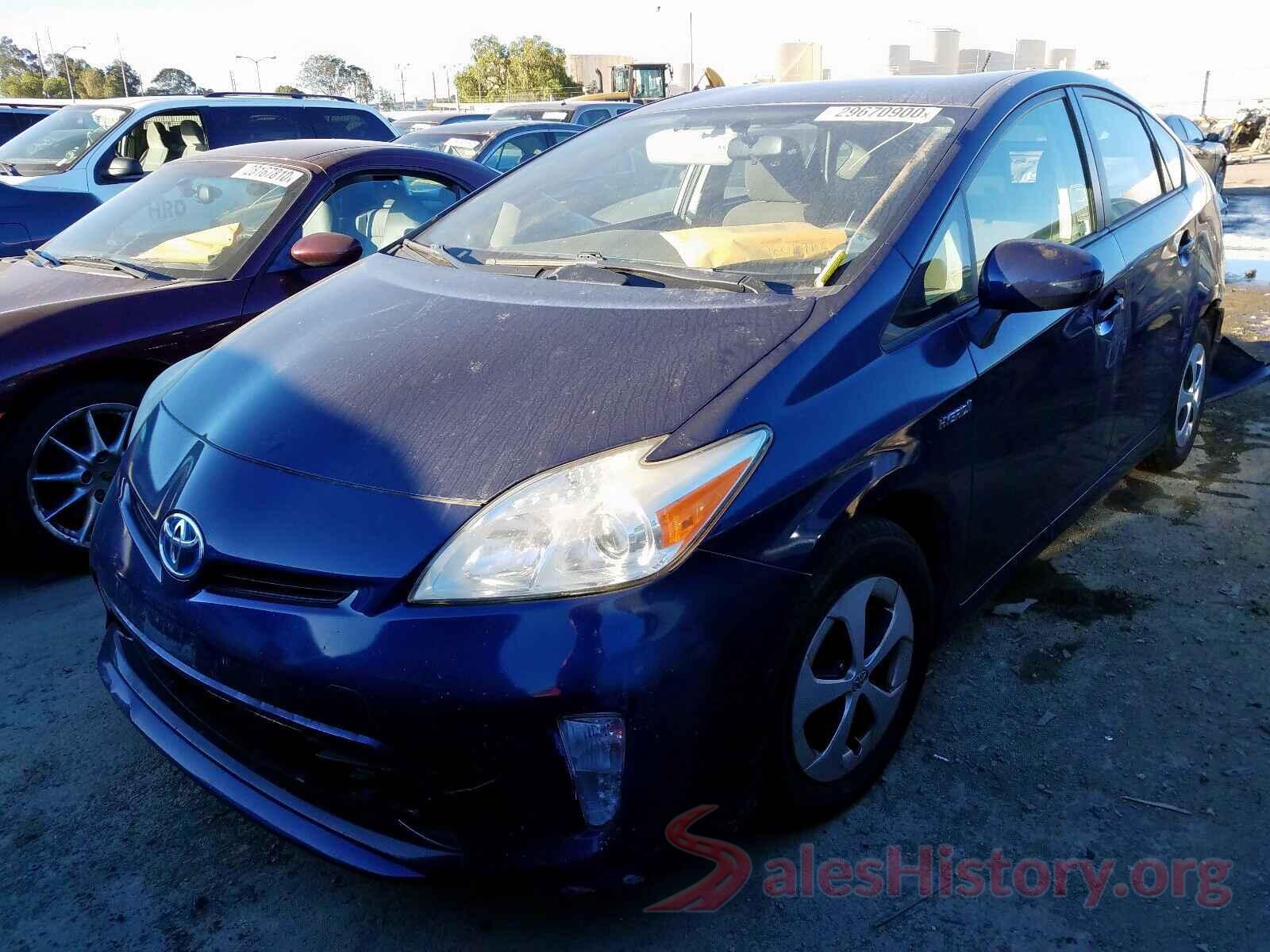 1VWLA7A35KC006810 2013 TOYOTA PRIUS