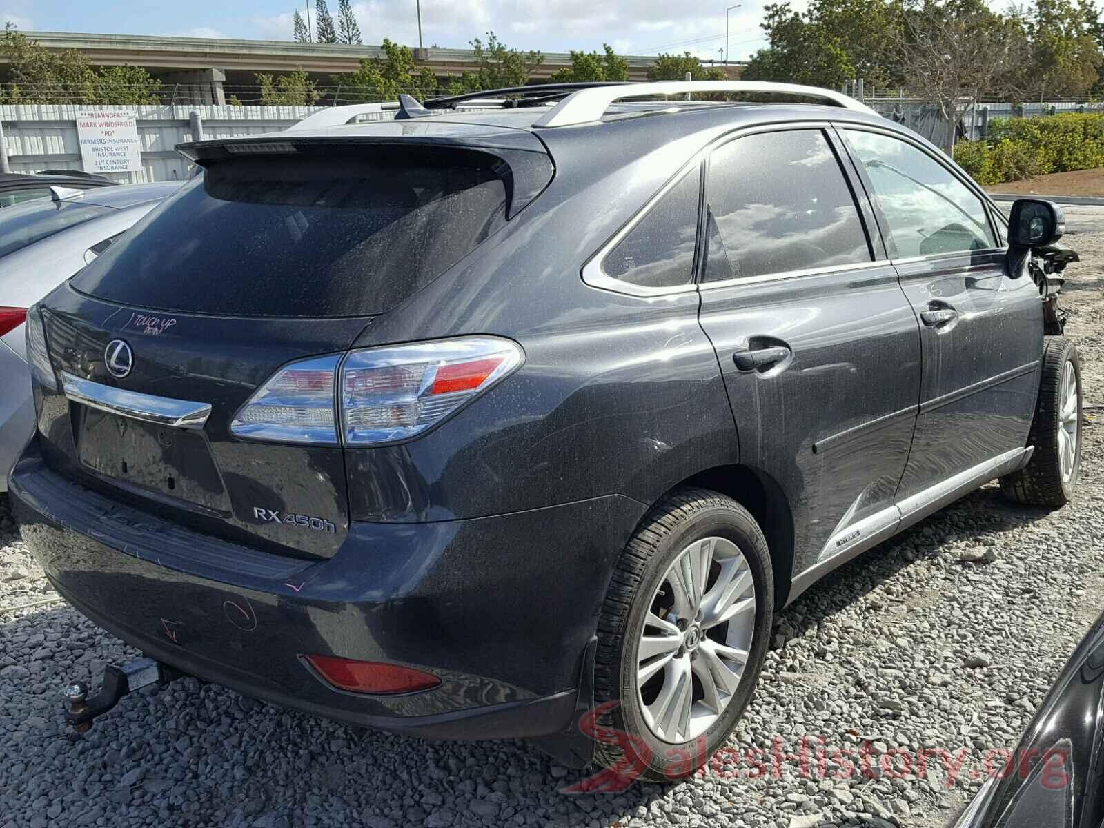 5YJXCBE2XHF043754 2011 LEXUS RX450