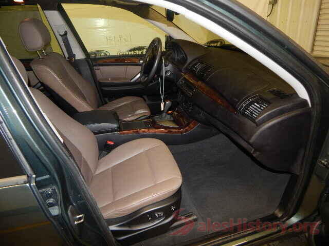 2GNAXUEVXK6167415 2005 BMW X5