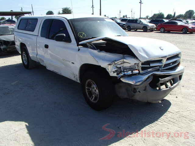 3KPFL4A72JE261918 2000 DODGE DAKOTA